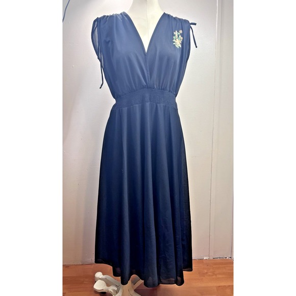 Vintage‎ Jonathan Logan Black Midi Dress Smocked Waist Floral Size Small Sheer - Picture 1 of 13